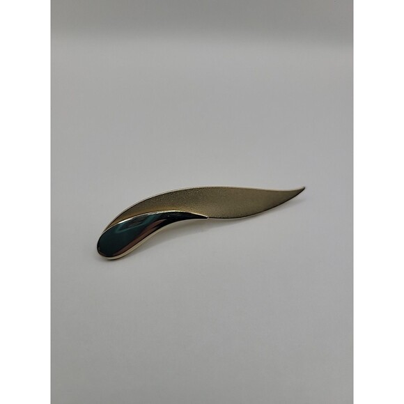 Vintage Brooch Pin Gold Tone Two Tone Textured Abstract Designer Jewelry - Picture 4 of 14